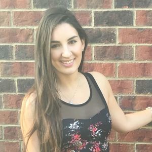 Meet your Posher, Andrea